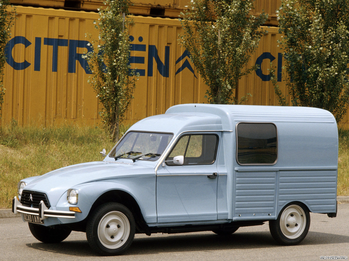 Acadiane 2 met gele Citroen container